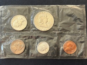 lot 32 image: 1954-S Mint Set
