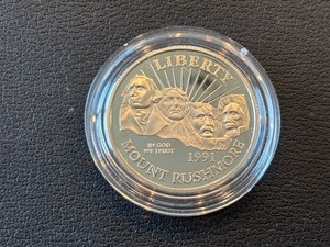 lot 46 image: 1991-S Mount Rushmore Half Dollar Proof