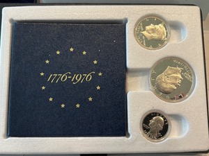 lot 65 image: 1976-S Bicentennial Silver Proof Set