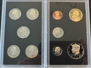 lot 75 image: 2006-S Proof Set