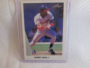 lot 75 image: 1990 Leaf Sammy Sosa Rookie Card...