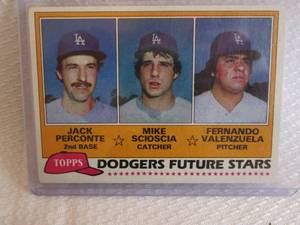 lot 105 image: 1981 Topps  Fernando Valenzuela Ro...