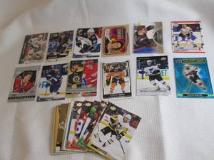 lot 116 image: Assorted Hockey  Cards...