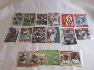 lot 118 image: Assorted Dan Marino Cards...