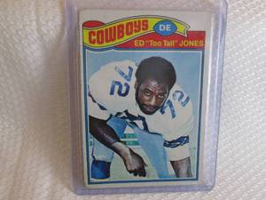 lot 157 image: 1977 Topps Ed Jones Card...