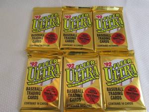 lot 194 image: 6-1992 Fleer Ultra Baseball Packs...
