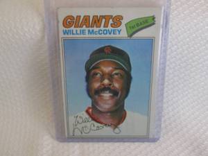 lot 196 image: 1977 Topps Willie McCovey Card...