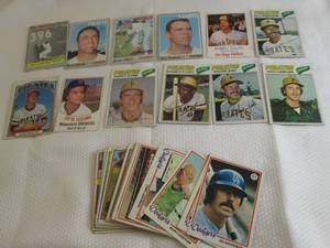 lot 217 image: Assorted 1970 - 78 Topps Baseball C...