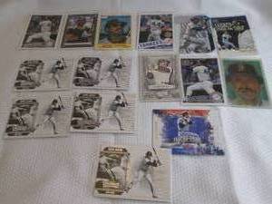 lot 229 image: Reggie Jackson Cards...