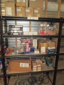 lot 253 image: Contents of shelving unit including...