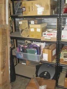lot 255 image: Contents of shelf including a new S...