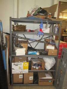 lot 259 image: Entire contents of shelf including ...