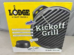 lot 38 image: New Lodge Cast Iron Kickoff Grill