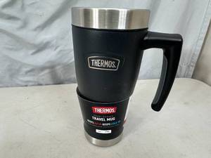 lot 68 image: New Thermos Icon Series 16 oz Travel Mug