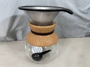 lot 81 image: New Bodum 34 oz Pour Over Coffee Maker