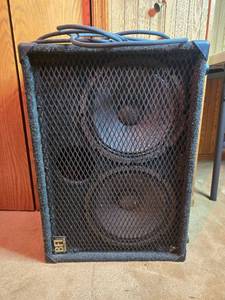lot 12 image: BFI Bullfrog Systems 212 PA Speaker Cabinet 100W 8 Ohms