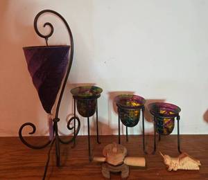 lot 38 image: Decorative Candle Holder Set with Metal Stand and Wood Animal Figures