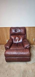 lot 60 image: Brown Leather Recliner Chair with Upholstered Armrests 43x42x38 in