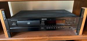 lot 120 image: Denon DN-C615 Compact Disc MP3 Player, Manufactured 2008