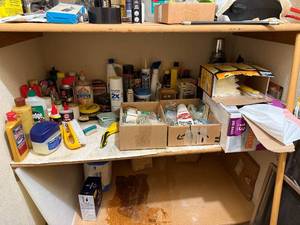 lot 192 image: Collection of Household Cleaners, Hardware Supplies, and Vintage Osterizer Blender - content quantities unknown & shelves not inc