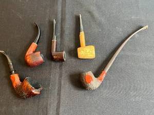lot 215 image: Collection of Vintage Smoking Pipes, Various Styles and Materials