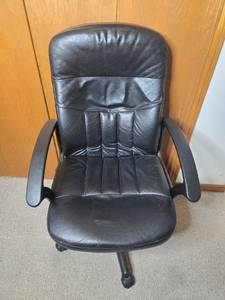 lot 222 image: Black Faux Leather Office Chair with Armrests