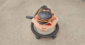 lot 294 image: RIDGID 12 Gallon WetDry Shop Vacuum Model WD12450 5.0 HP