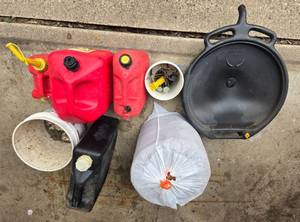 lot 314 image: Garage Item Lot with Gas Cans, Oil Drain Pan, Bucket, Hardware and Funnel - content quantities unverified