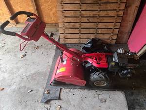 lot 326 image: MTD Yard Machines 5HP Rototiller with Counter-Rotating Tines