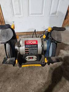 lot 12 image: Ryobi 8 Bench Grinder