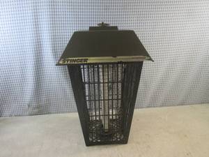 lot 35 image: (CSB) Stinger Bug Zapper...