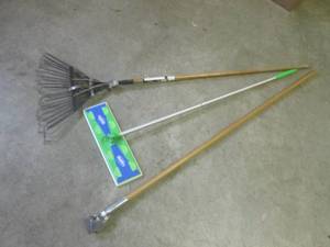 lot 49 image: (BR2) Swiffer Mop, Yard Rake and Mo...