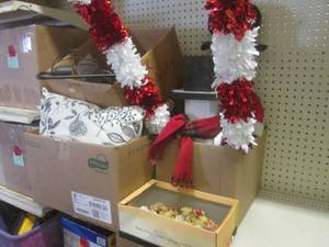 lot 52 image: (A-4) Lot of Misc Unclaimed Unsold ...