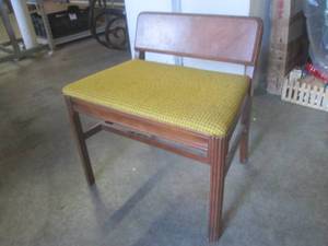 lot 76 image: (EW3) Vintage Wood Low Back Bench S...