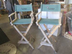 lot 87 image: (CS) 2 Folding Directors Chairs 31...