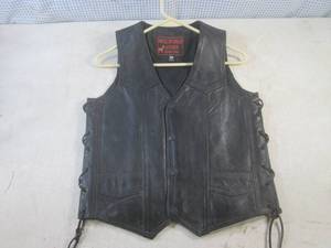 lot 105 image: (FRNT) Antelope Creek Leather Leath...