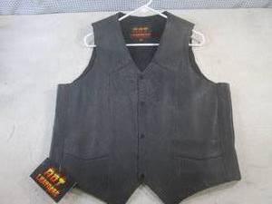 lot 107 image: (FRNT) New Hot Leathers Leather Ves...