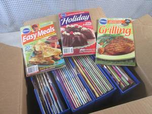 lot 129 image: (CS) Assortment of Pillsbury Magazi...