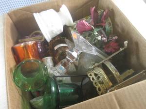 lot 173 image: (A-2) Box of Assorted Unsorted Figu...