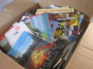 lot 178 image: (A-2) Box Full of Assorted Vintage ...