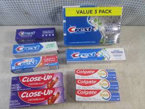 lot 185 image: (CS) Assorted Toothpaste...