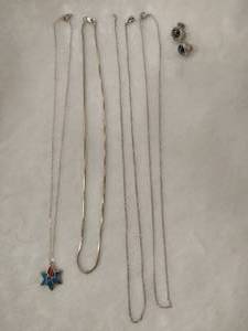 lot 70 image: Sterling Silver Necklaces & Earrings