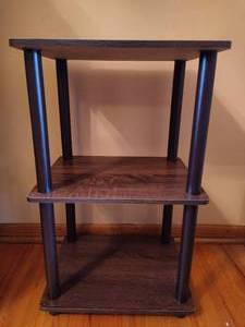 lot 33 image: Retro Side Table