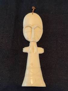 lot 110 image: Old African Bone Carving