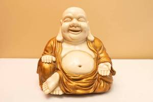 lot 48 image: Seymour Mann Smiling Buddha Statue