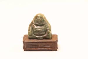 lot 14 image: Hand Carved Jade Buddha