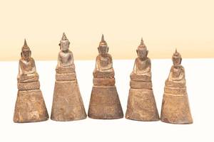 lot 113 image: Assorted Carved Buddha Statues