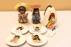 lot 30 image: Goebel De Grazia Desert Harvest and Flower Boy Figurines and more.