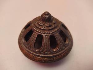 lot 139 image: Vantines Incense Burner