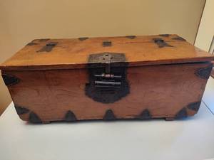 lot 157 image: Hand Crafted WoodMetal Hinged Chest